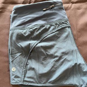 Lululemon Speed Up Mid-Rise Running Short